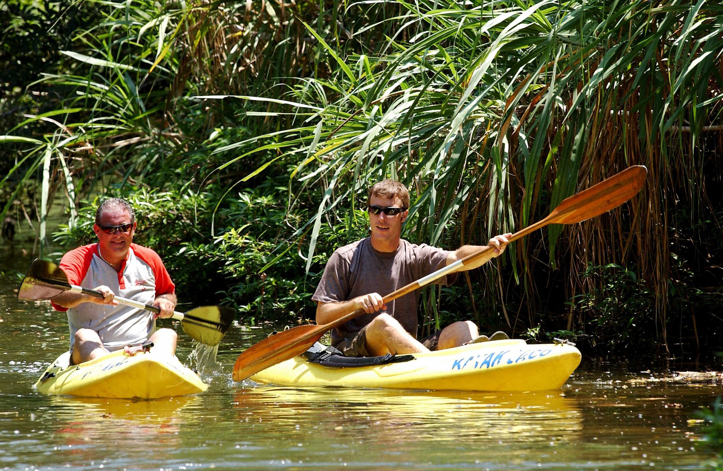 kayaking_10_low.jpg