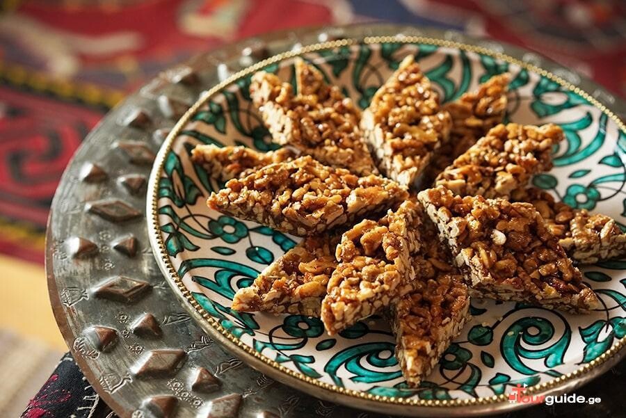 gozinaki-georgian-desserts.jpg