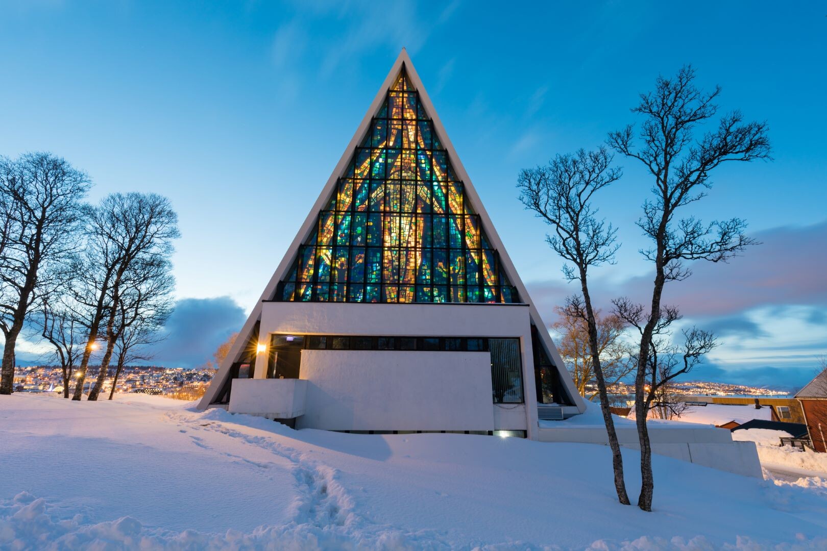 Norwegen_Tromso_Eismeerkathedrale.jpg