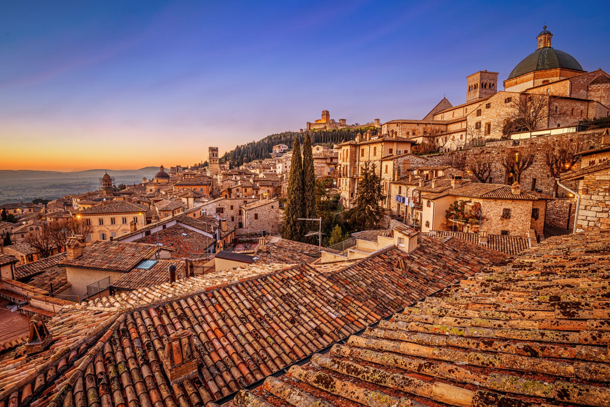 Altstadt_von_Assisi©shutterstock.jpg