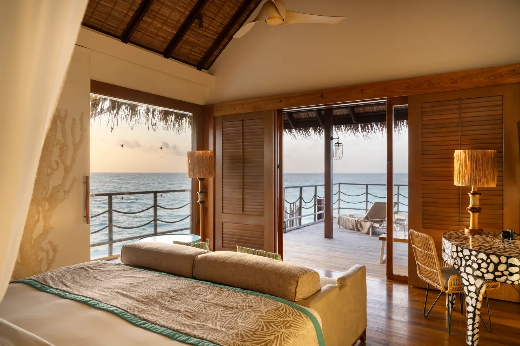 Constance-Moofushi-Accommodation-Senior_Water_Villa-07