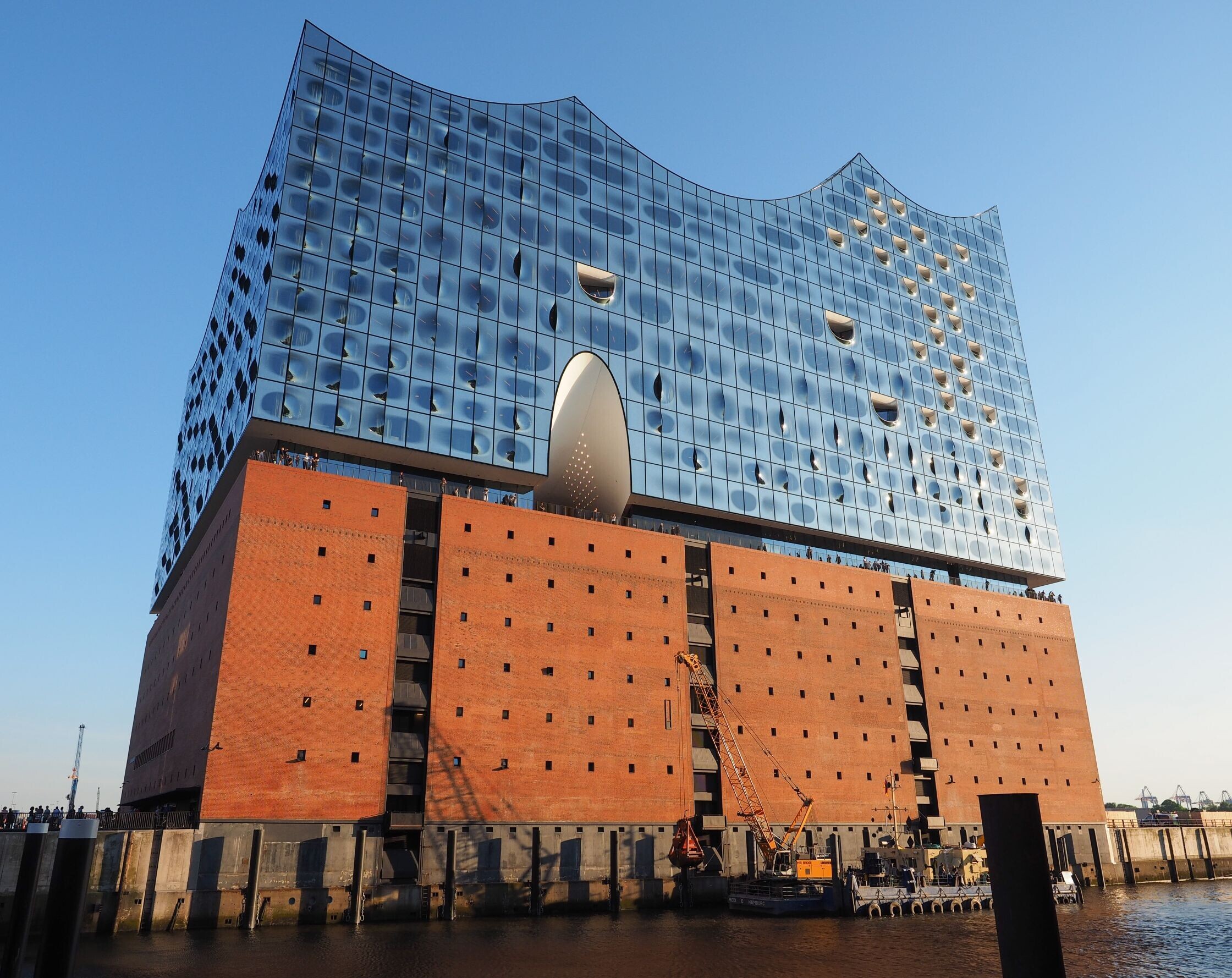 30747-DE_Hamburg_Elbphilharmonie&copy;shutterstock_651163612_(2)