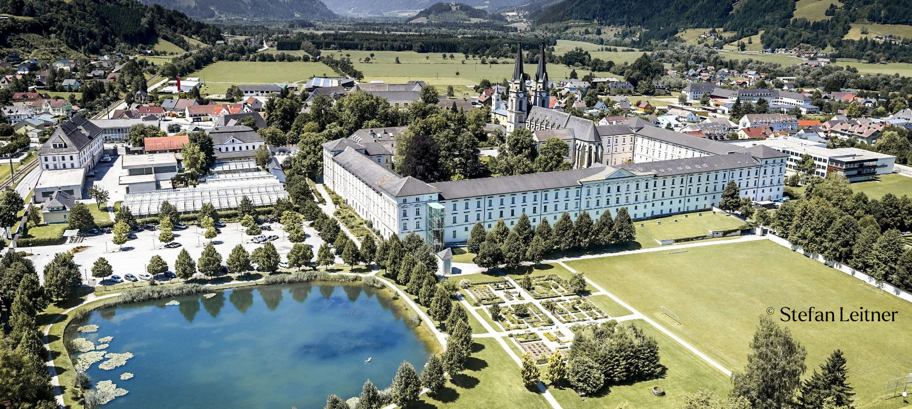 Stift-Admont_Panorama_(c)_Stift_Admont_1_cr.png