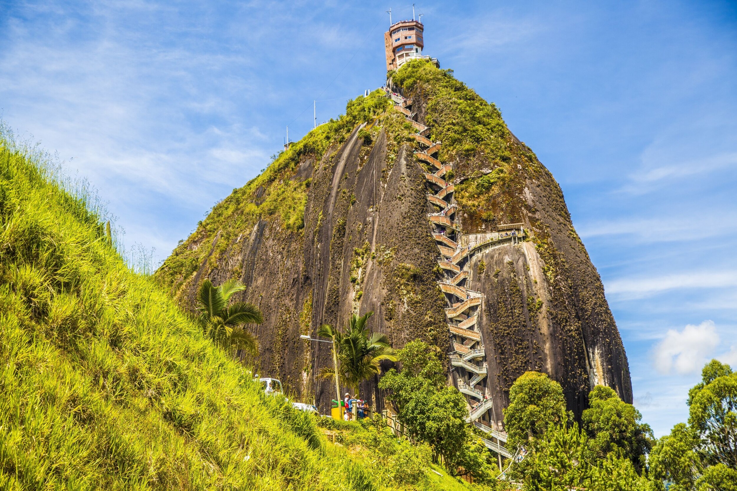 El_Penol_Medellin_shutterstock_2823074531.jpg