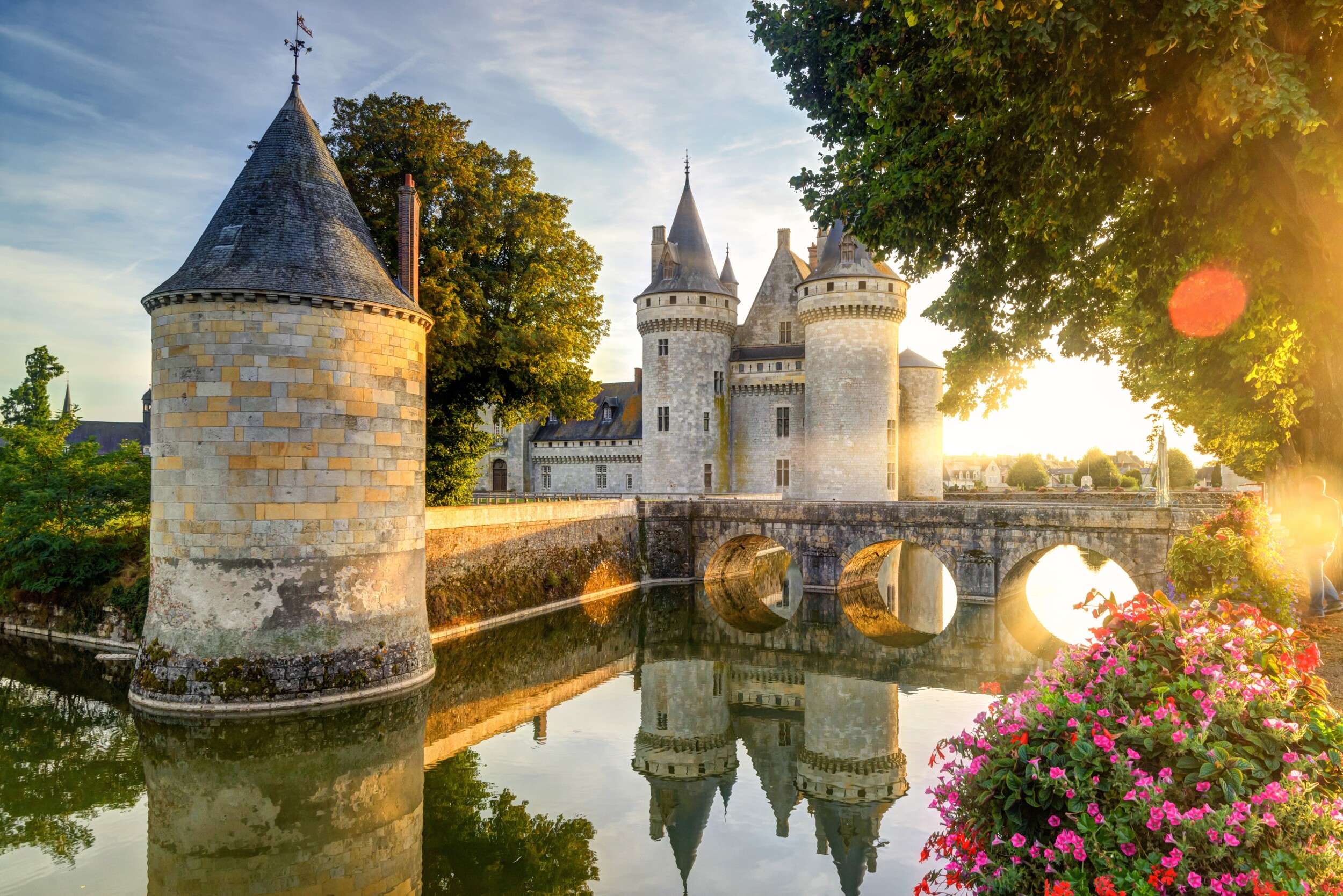 Loire_Titelbild_GROSS_AdobeStock_144521353.jpeg