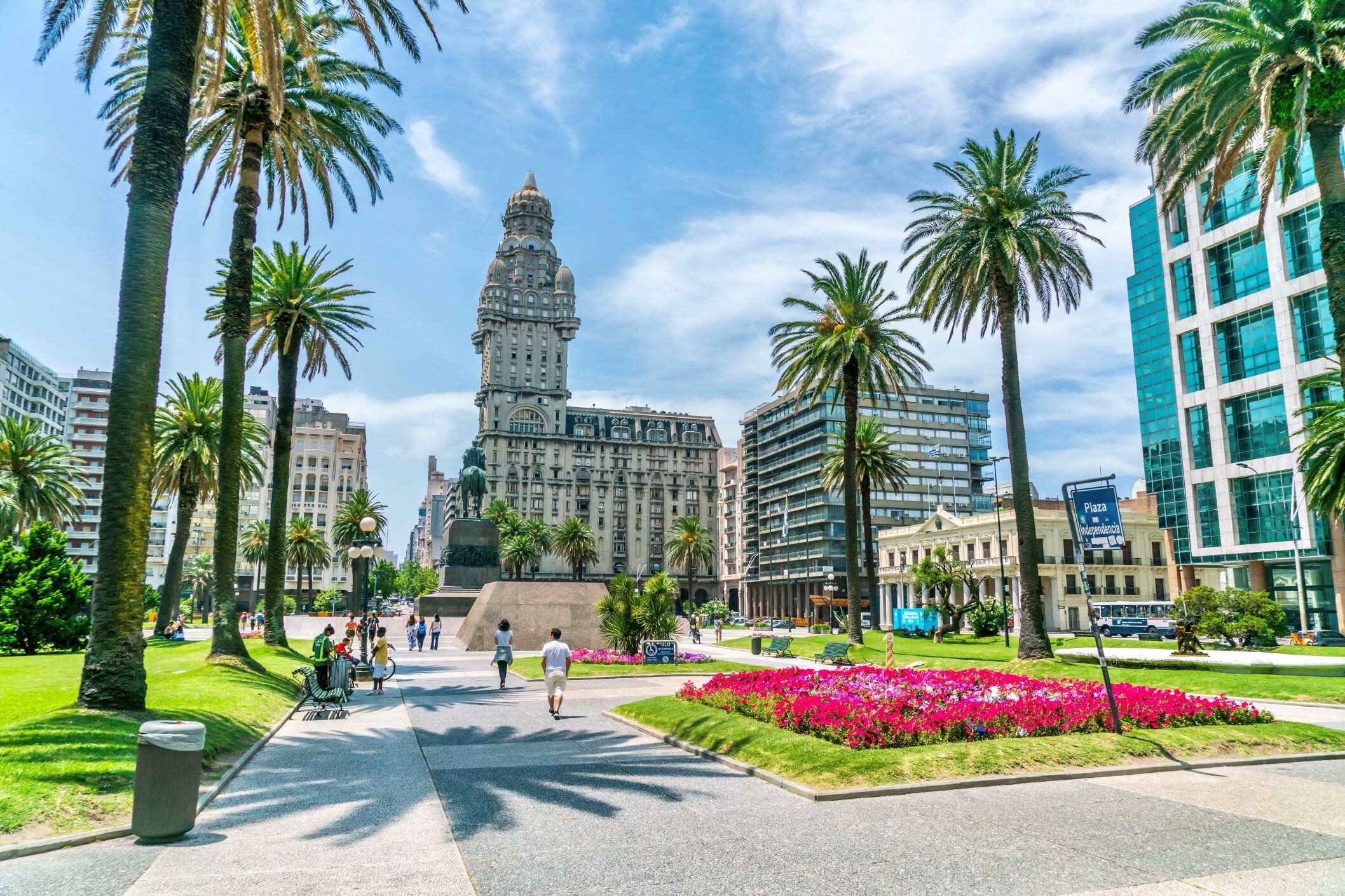 Uruguay-Montevideo-shutterstock.jpg