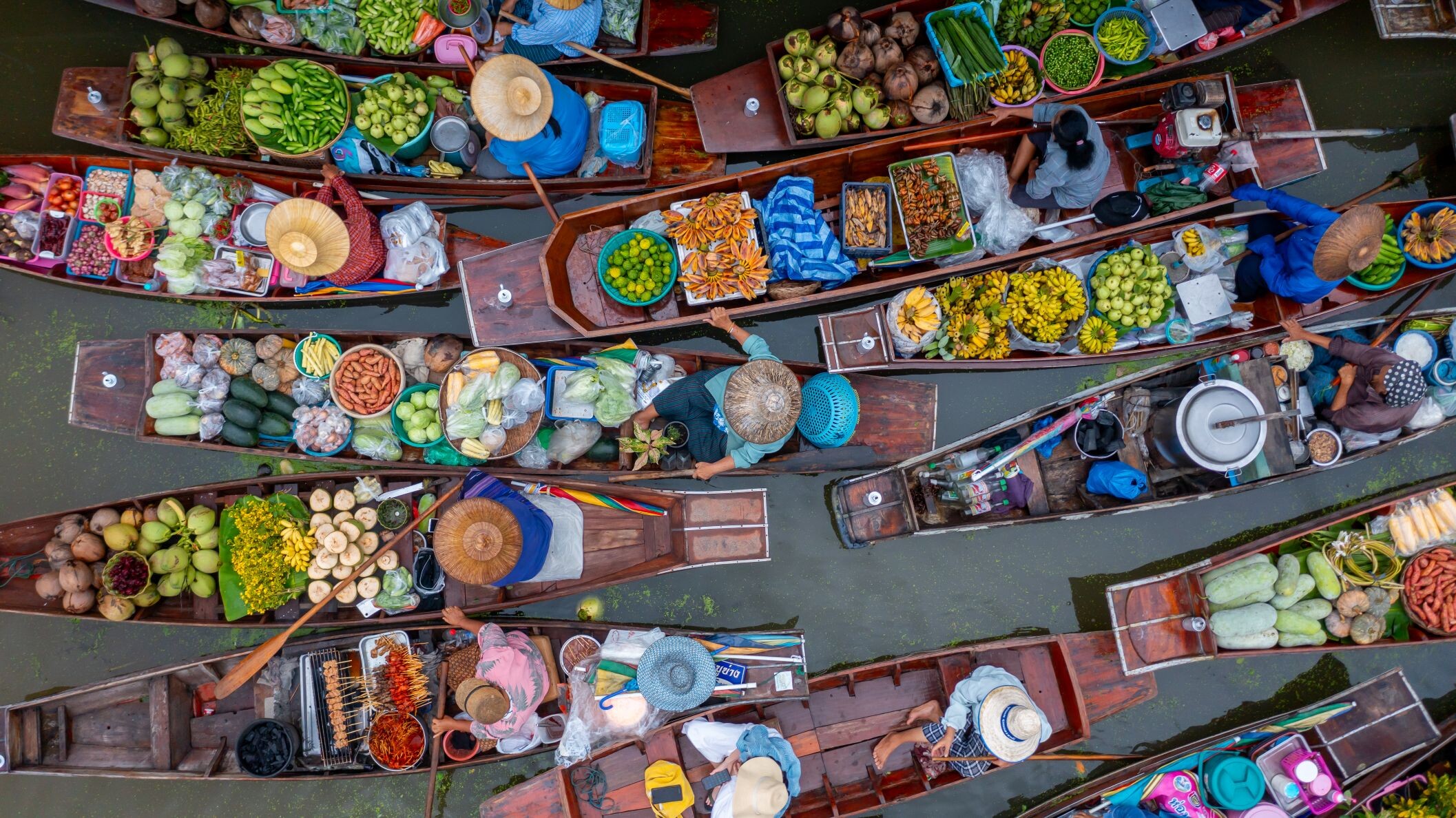 Thailand_Schwimmende_Händler_©AdobeStock.jpg