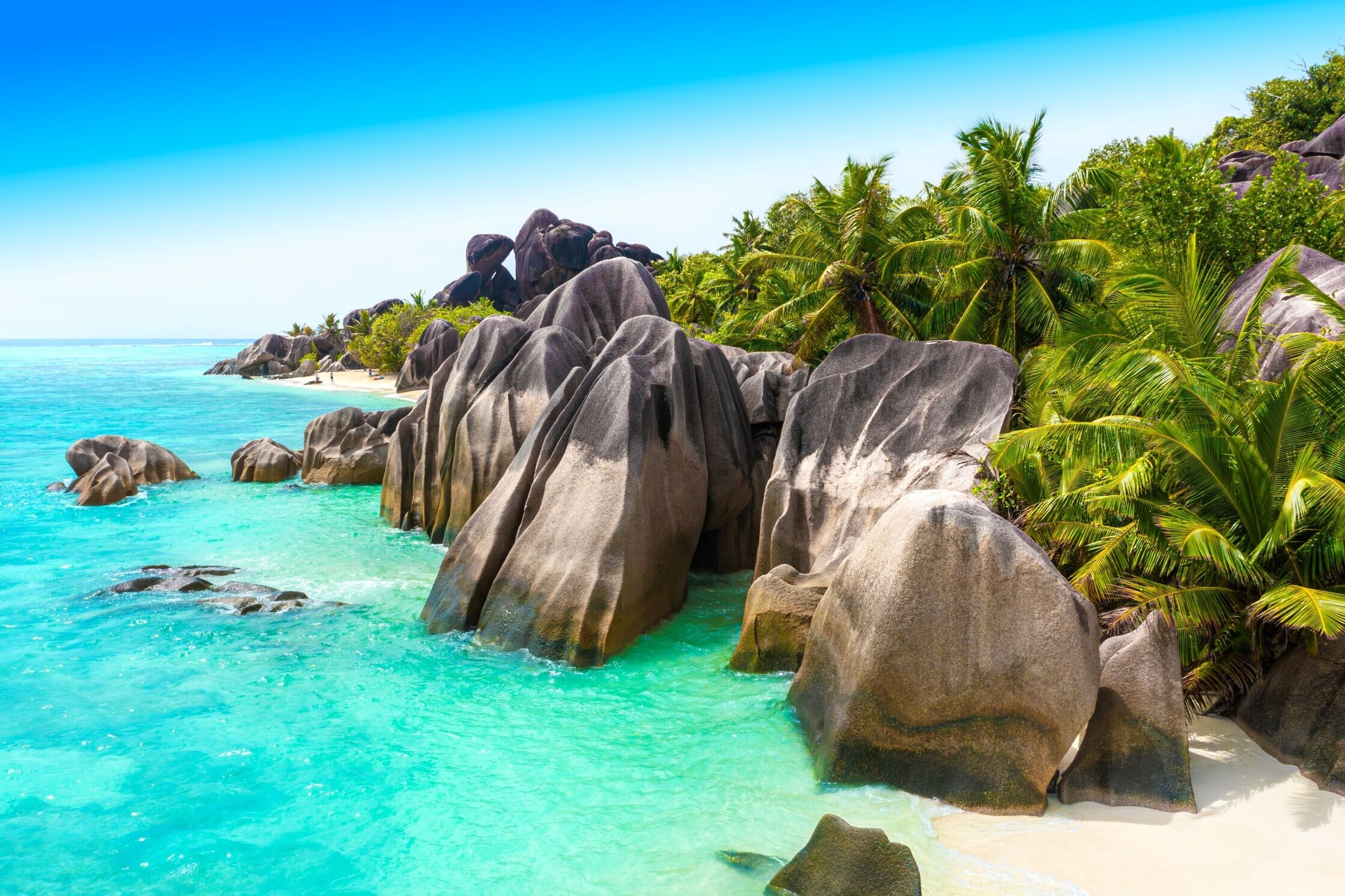 27579-Seychecllen_Anse_Source_d'Argent_shutterstock_2543046049