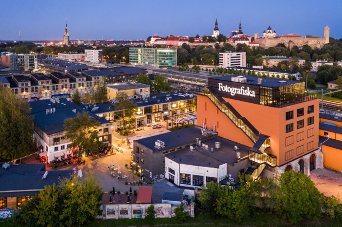 City_view_of_Telliskivi_and_Tallinn_Old_Town_Kaupa_Kalda.jpg