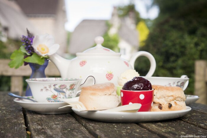 Cream_Tea2&copy;VisitBritain.jpg