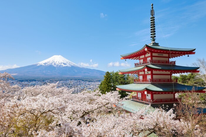 Chureito_Pagoda_shutterstock_2406183181.jpg