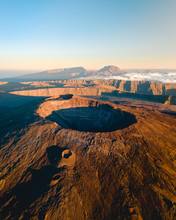 volcan328_Piton_de_la_Fournaise_.jpg