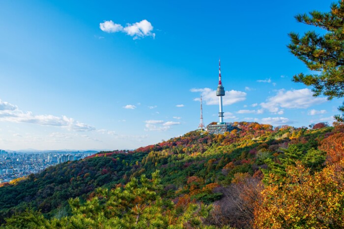 N_Seoul_Tower_&copy;shutterstock.jpg