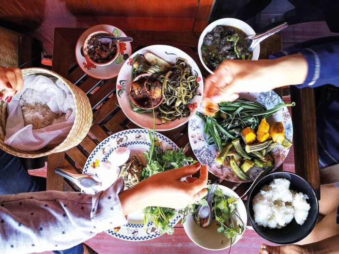 Thailand_Traditionelles_Essen.jpg