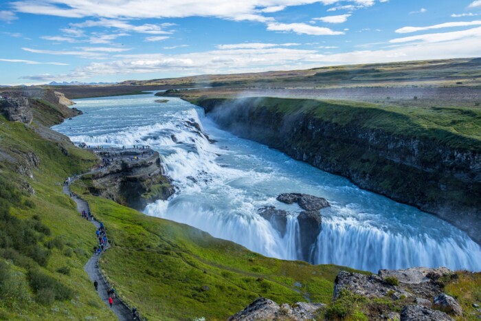 Gullfoss_Neu_©shutterstock.jpg